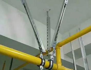 闸阀支撑架的质量要求。价格决定了安达抗震支撑框架的质量。